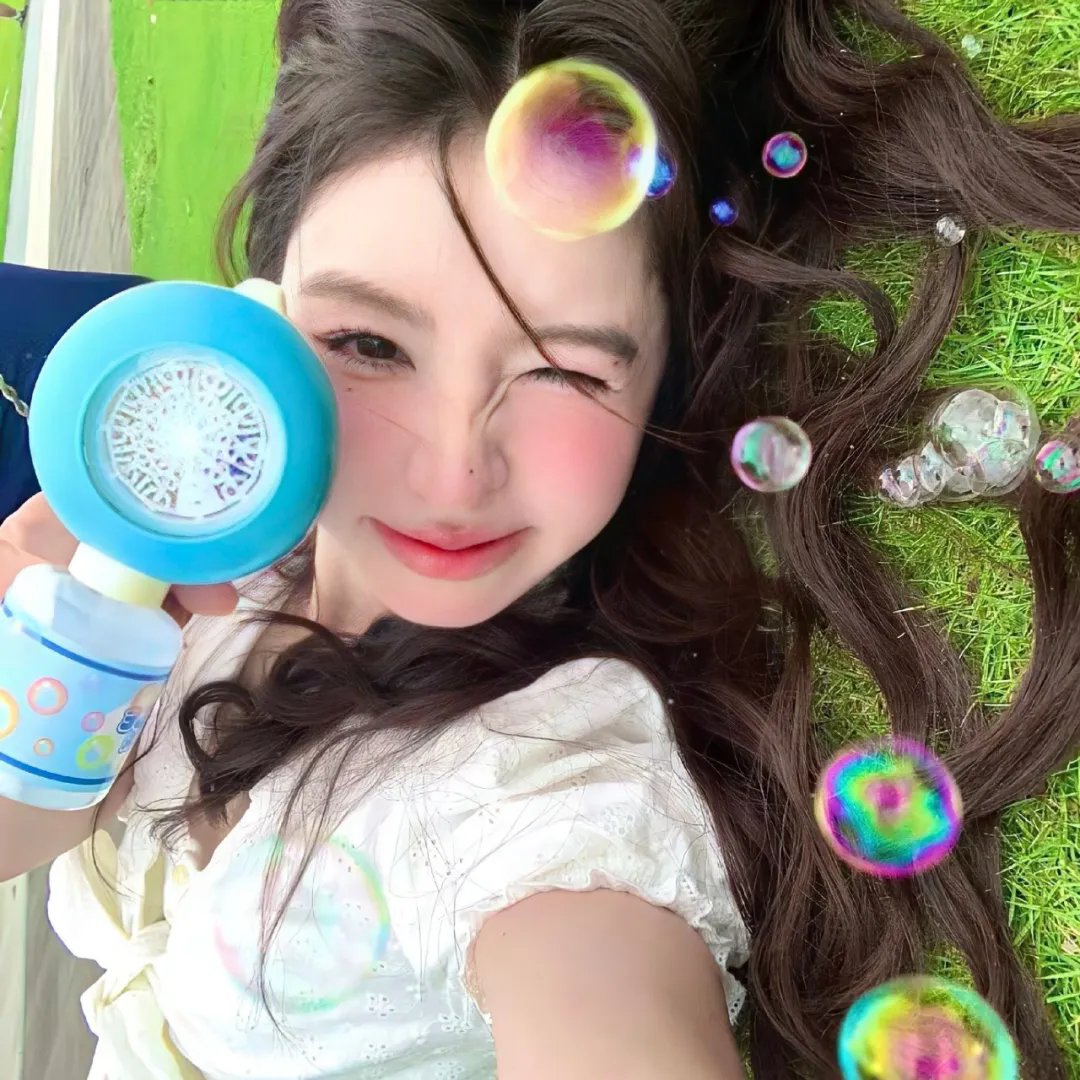 披著丝绸的魔鬼